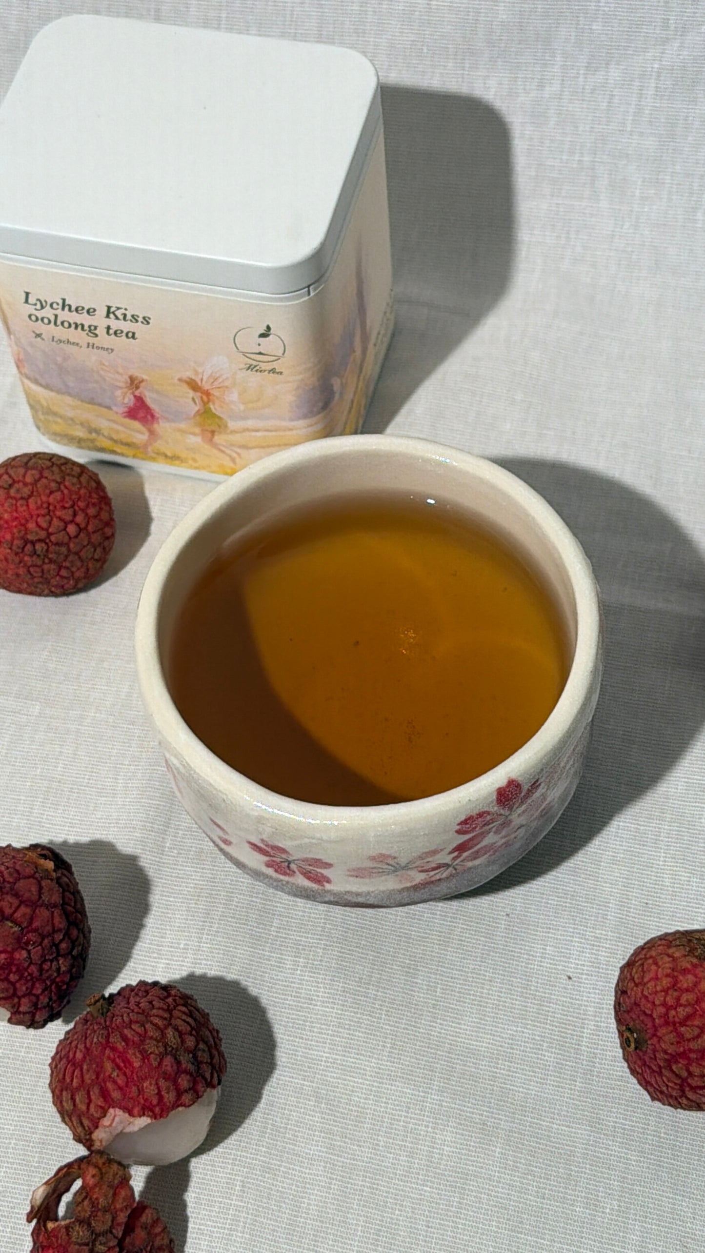 Lychee Kiss Oolong Tea